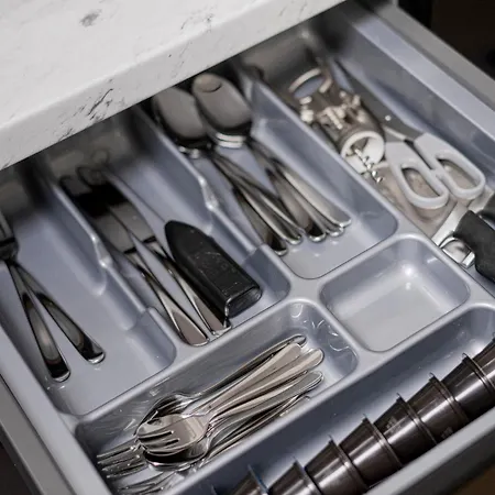 Modern In Prestigious Quiet Center Apartment