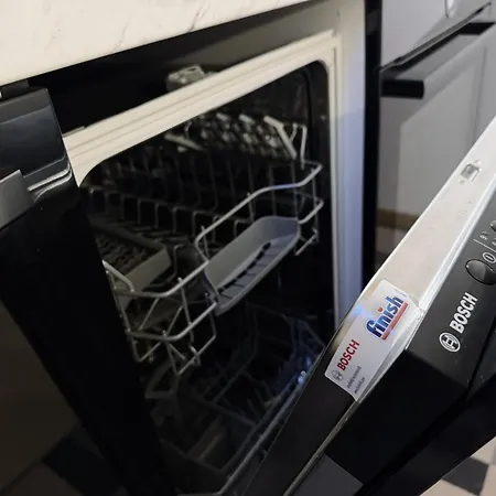 Modern In Prestigious Quiet Center Apartment Riga