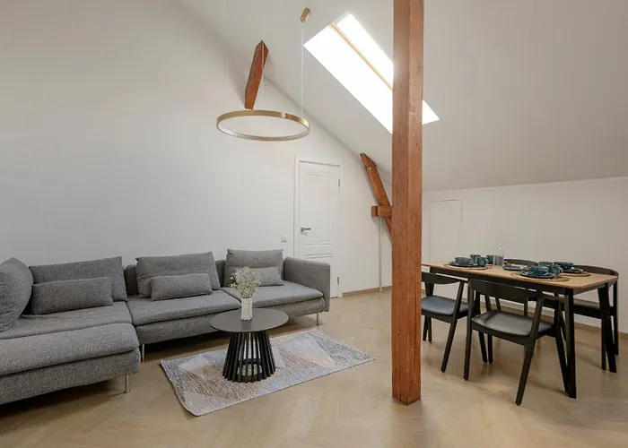 Modern In Prestigious Quiet Center Apartment Riga