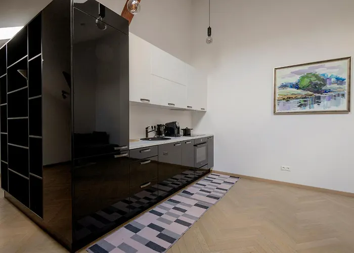 Modern In Prestigious Quiet Center Dzīvoklis *