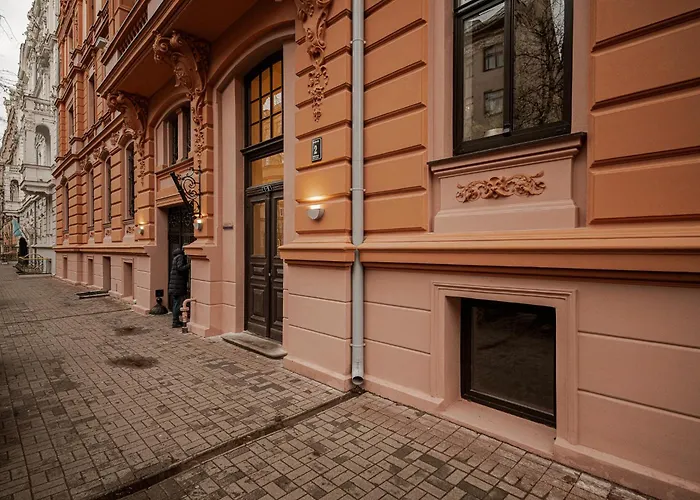 Modern In Prestigious Quiet Center Dzīvoklis